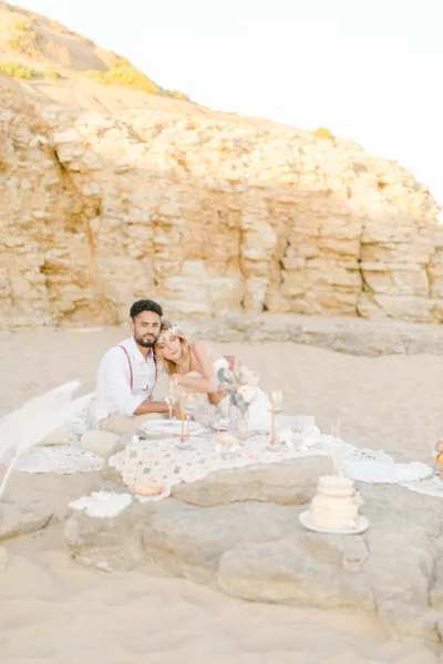 événement robe amour se tenir la main mariage